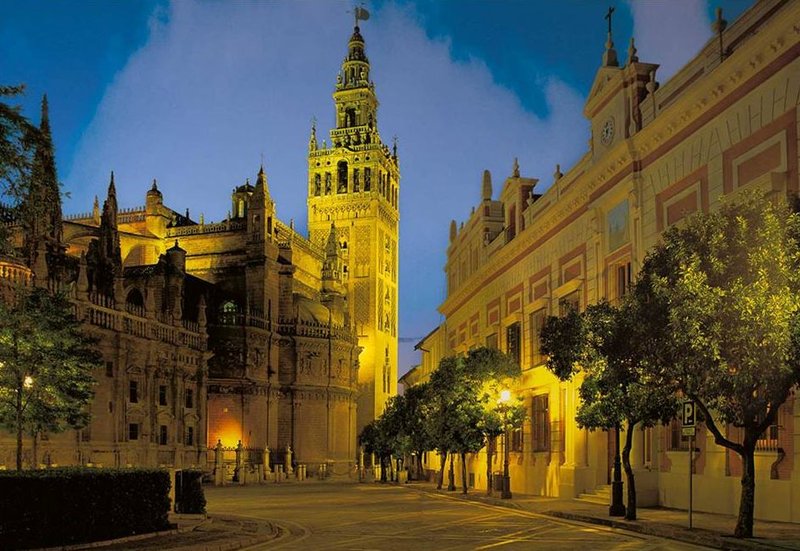 Descubre Sevilla y sus misterios con BlaBup